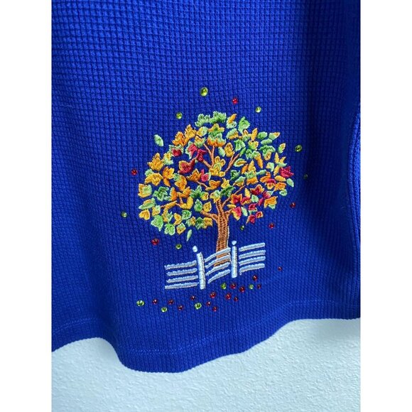 Quacker Factory Apple Embroidered Blue Waffle Sweater Top Women Size Medium Fall - Picture 10 of 13